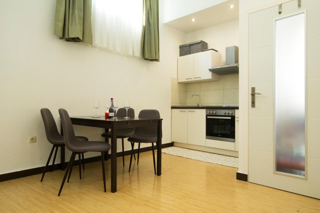 Apartment Sundelight Спліт Екстер'єр фото