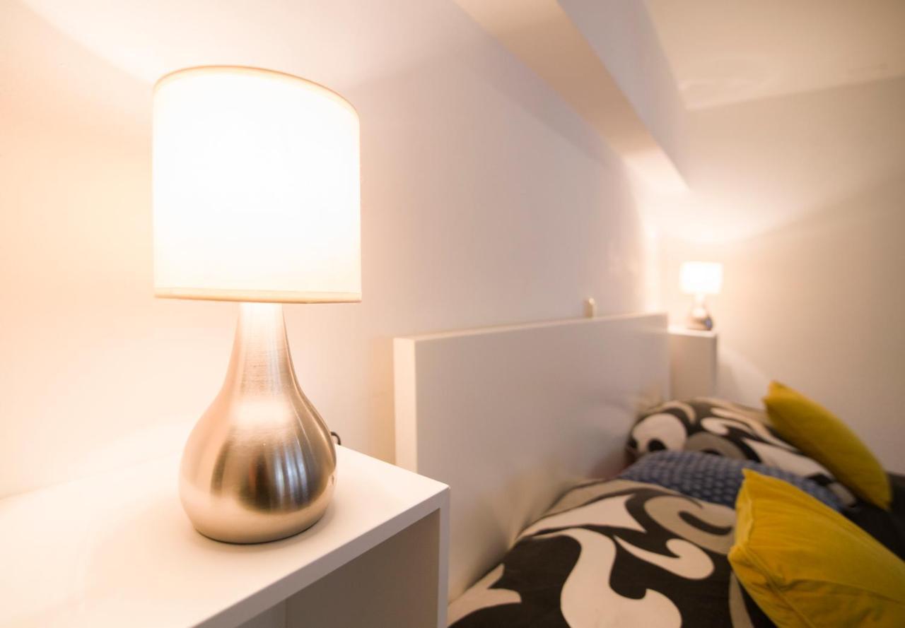 Apartment Sundelight Спліт Екстер'єр фото